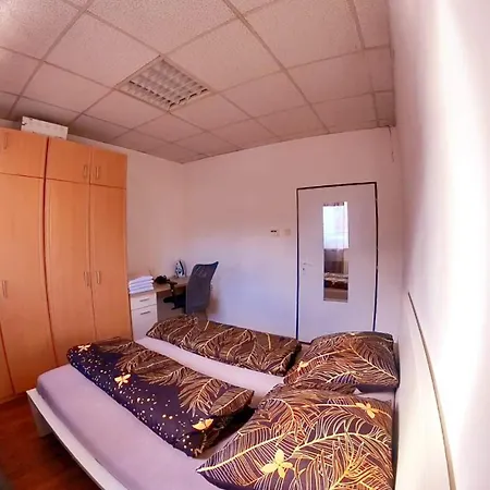 Wanderstay In The Heart Of * Bratislava